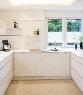 П-образная кухня